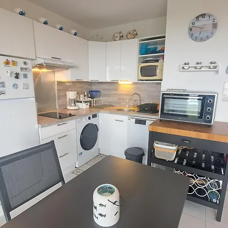 Pamplemousse 2 - Avec Piscine, Vue Mer, Proche Golf アパート *