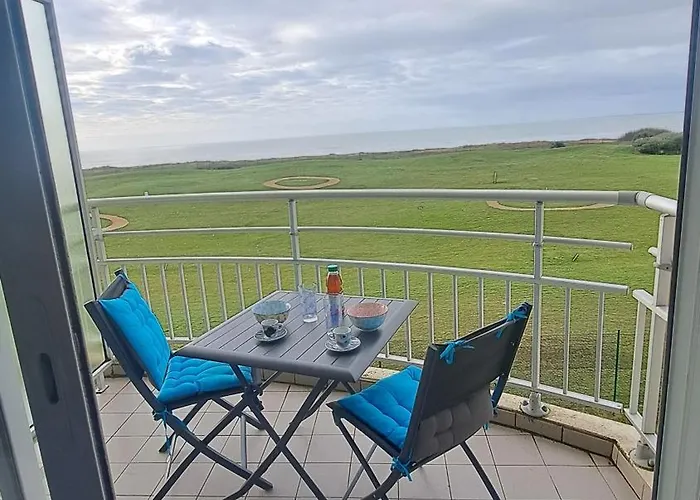 Pamplemousse 2 - Avec Piscine, Vue Mer, Proche Golf Apartment